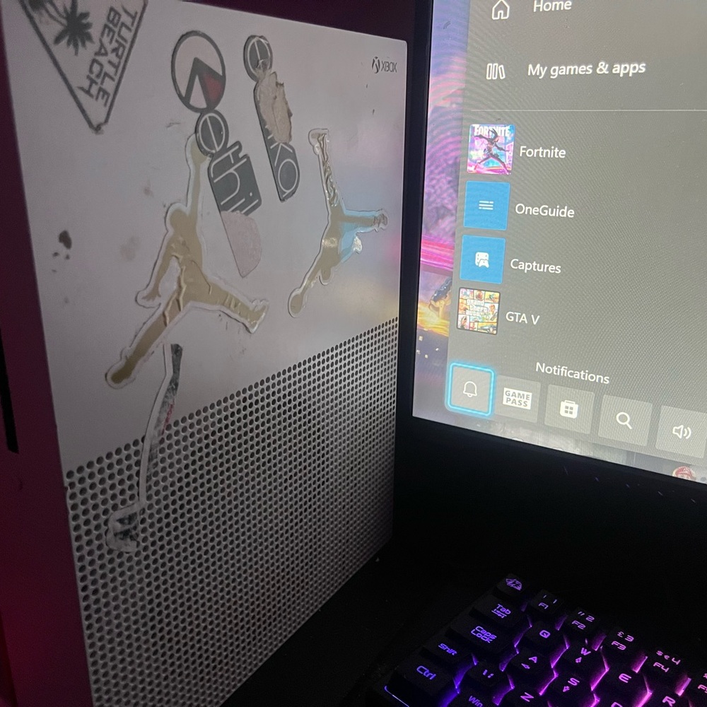 Xbox One - Picture 6 of 6